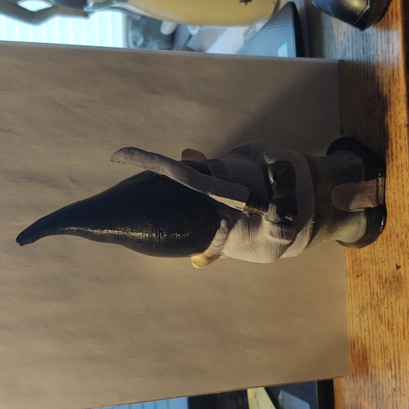 Jason Gnome (cement) - Picture 2 of 2